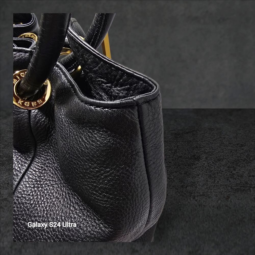 Michael Kors East West Black Pebbled Leather Bucket Bag Round Handles Large - Picture 16 of 16